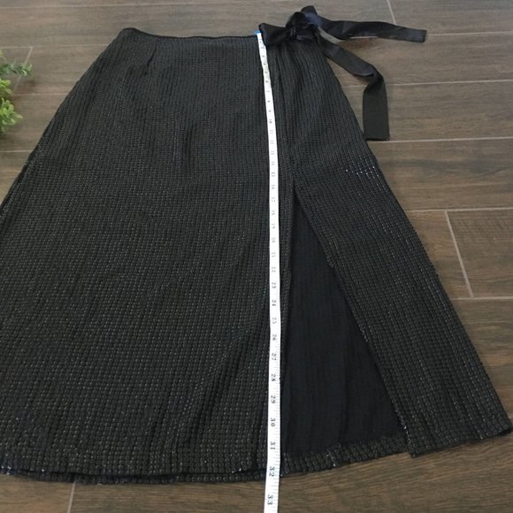 New Sexy faux wrap sequin midi skirt size Small - Picture 5 of 7